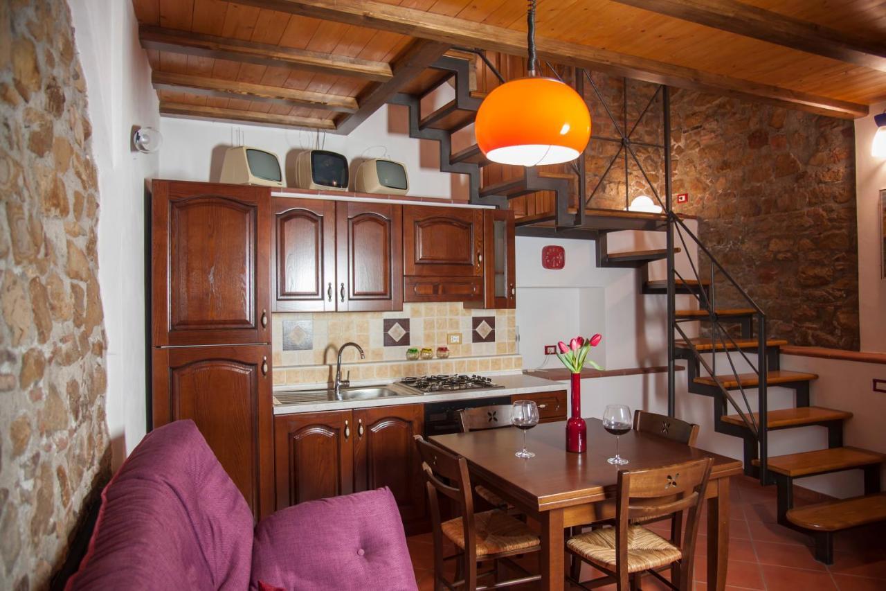 Mirose'S Holiday Home كاستلبونو المظهر الخارجي الصورة